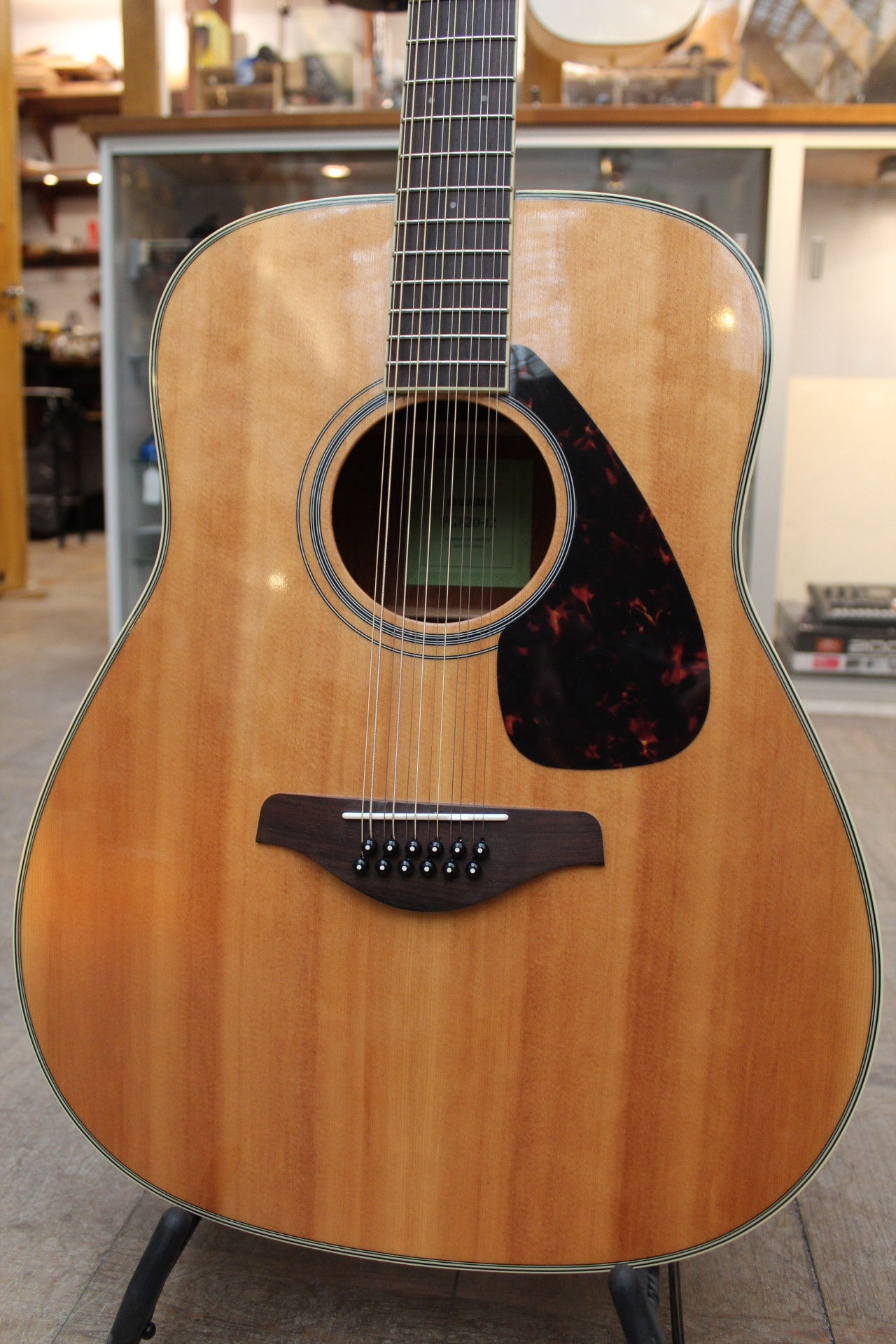 Yamaha deals fg820 natural