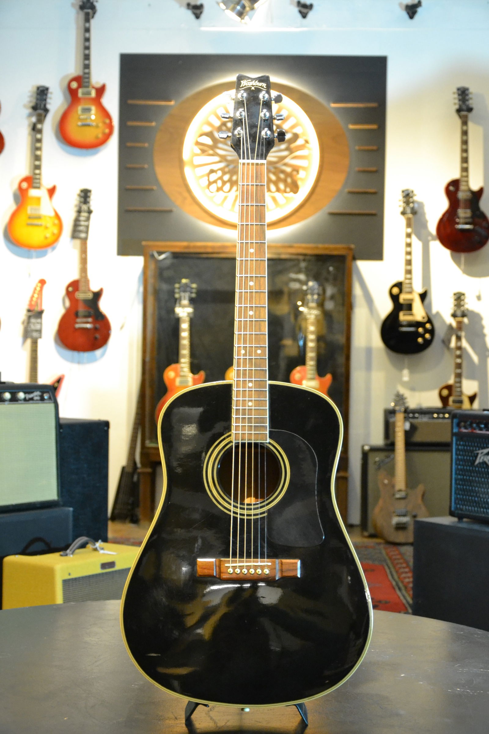 Washburn d100b store