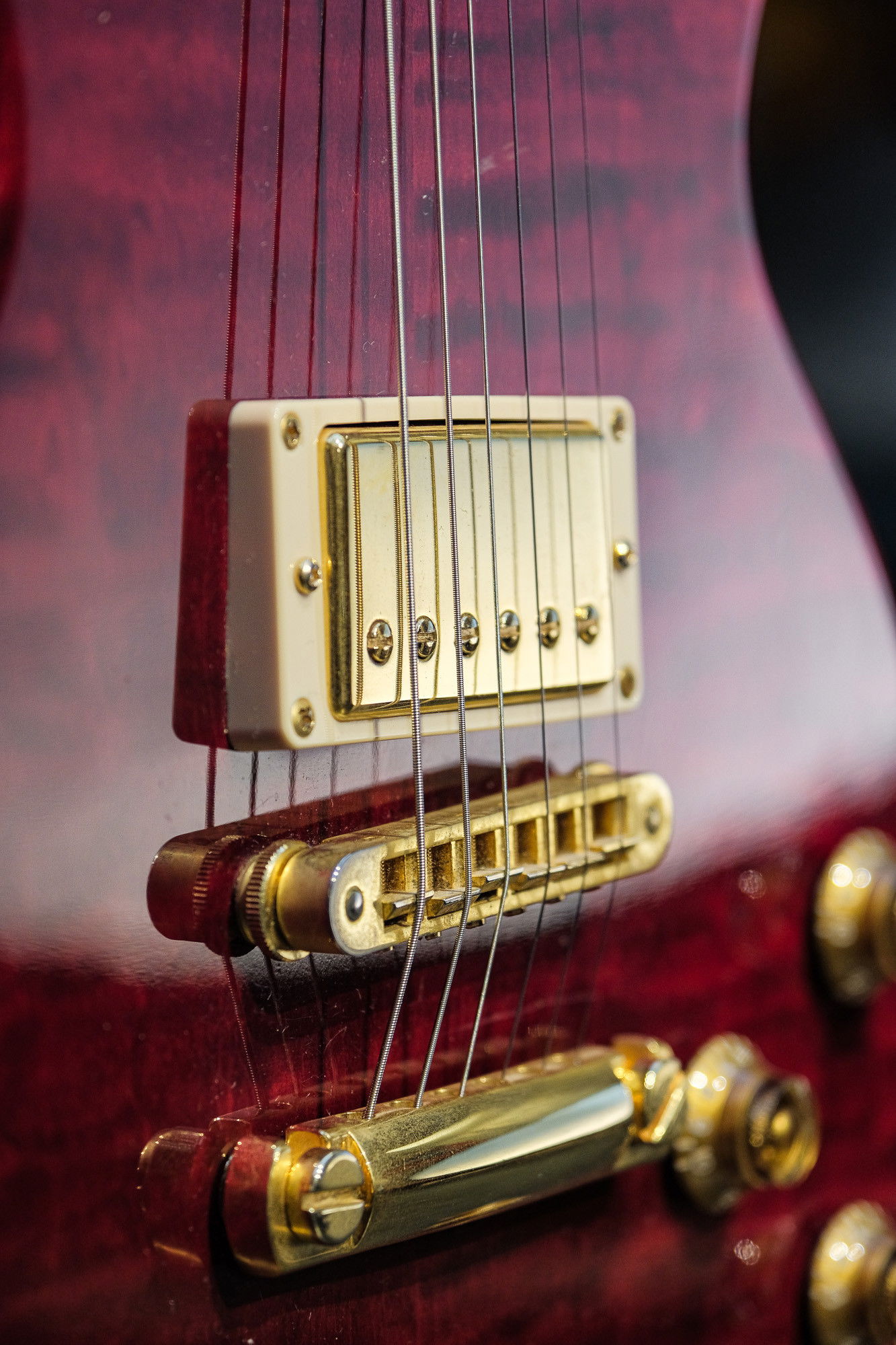 2001 Gibson Les Paul Junior Special Plus with Humbuckers trans red