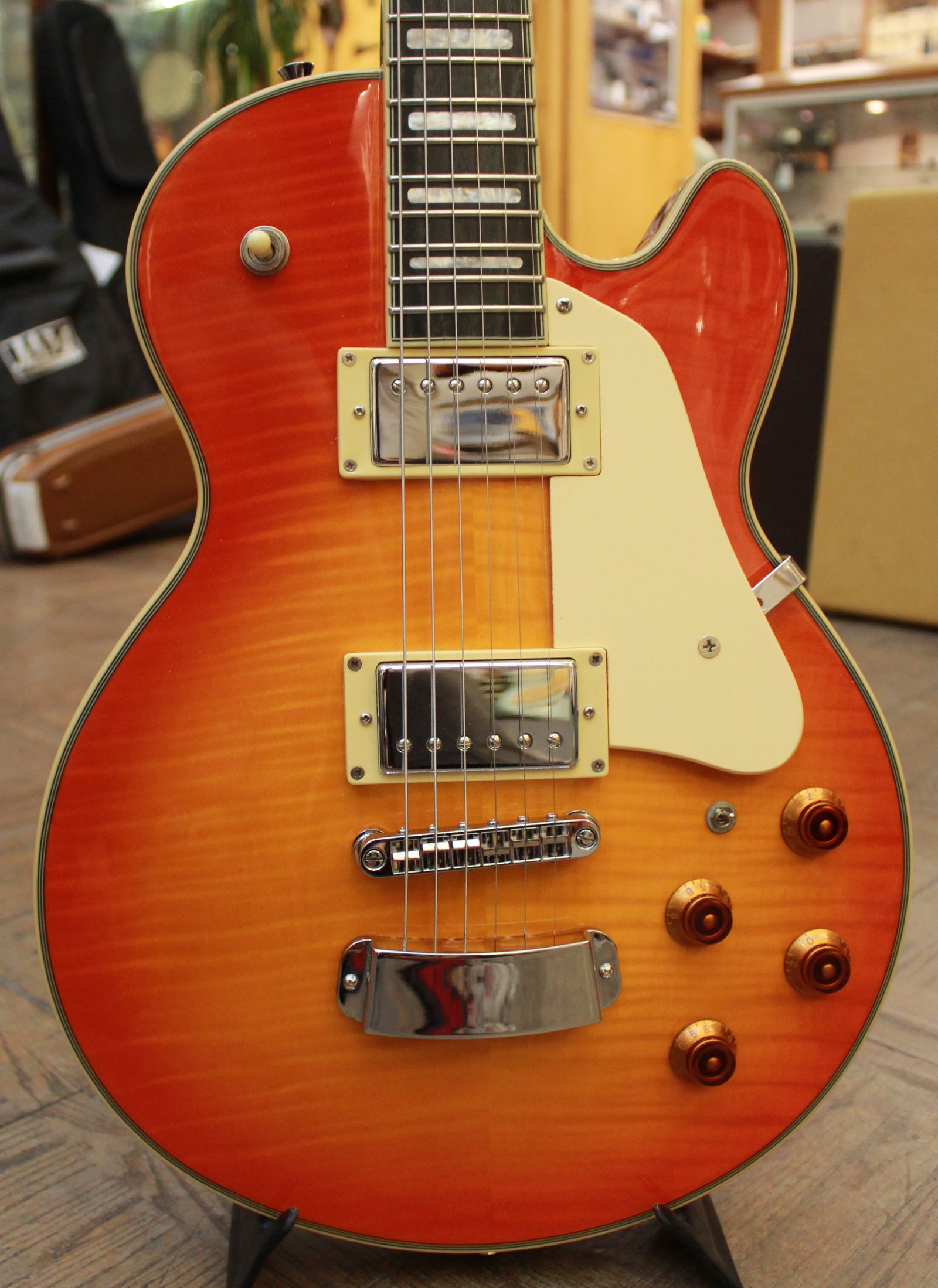 Hagstrom super online swede vintage sunburst