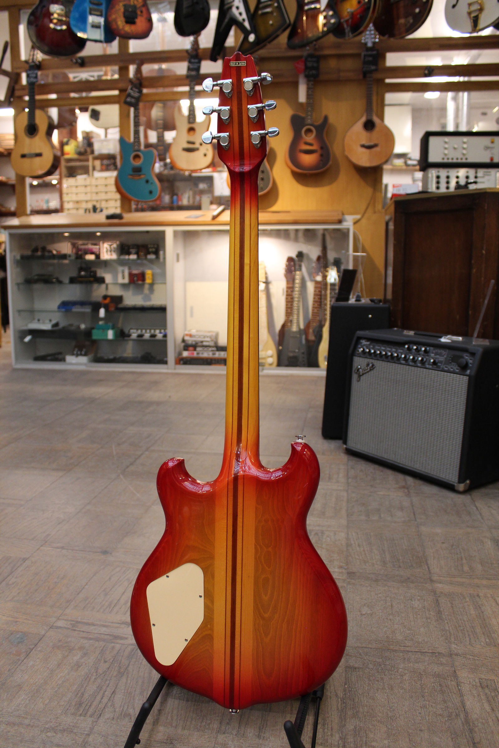 1970´s Pro Martin Custom see thru cherry sunburst MIJ