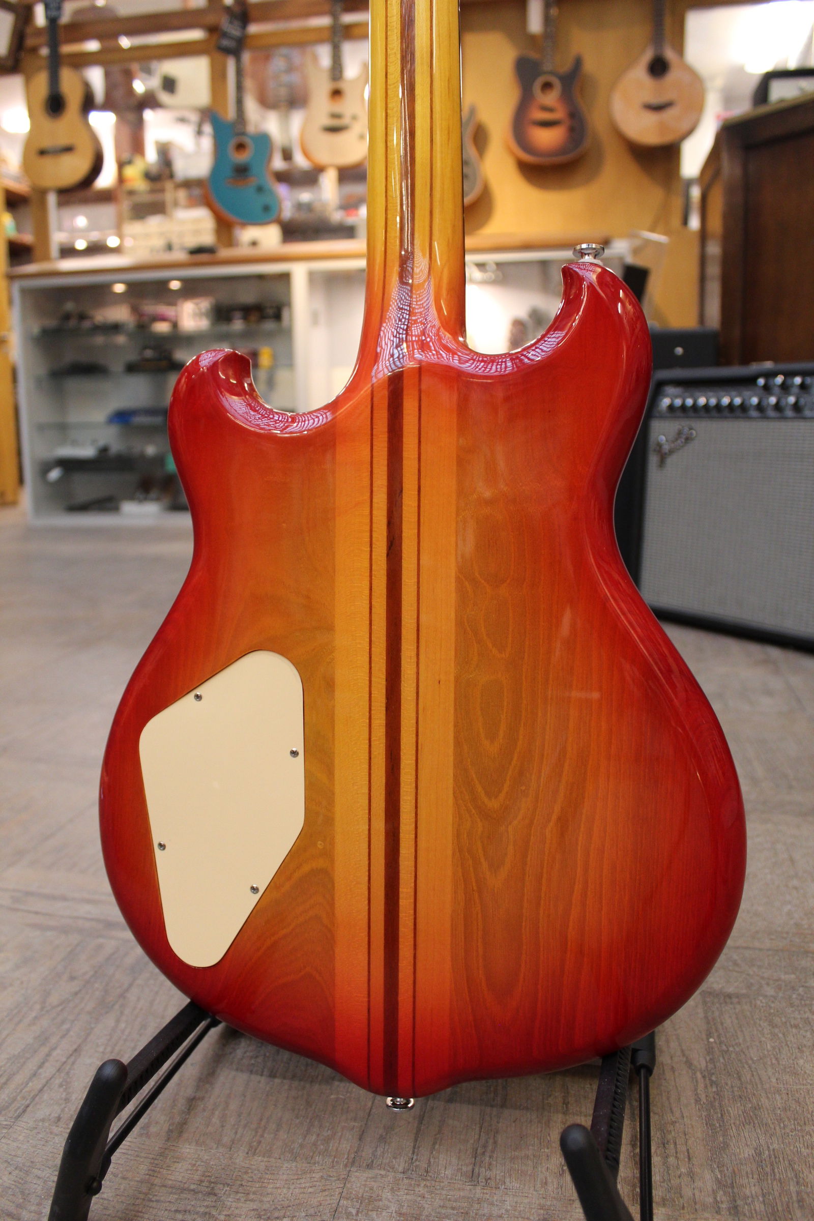 1970´s Pro Martin Custom see thru cherry sunburst MIJ