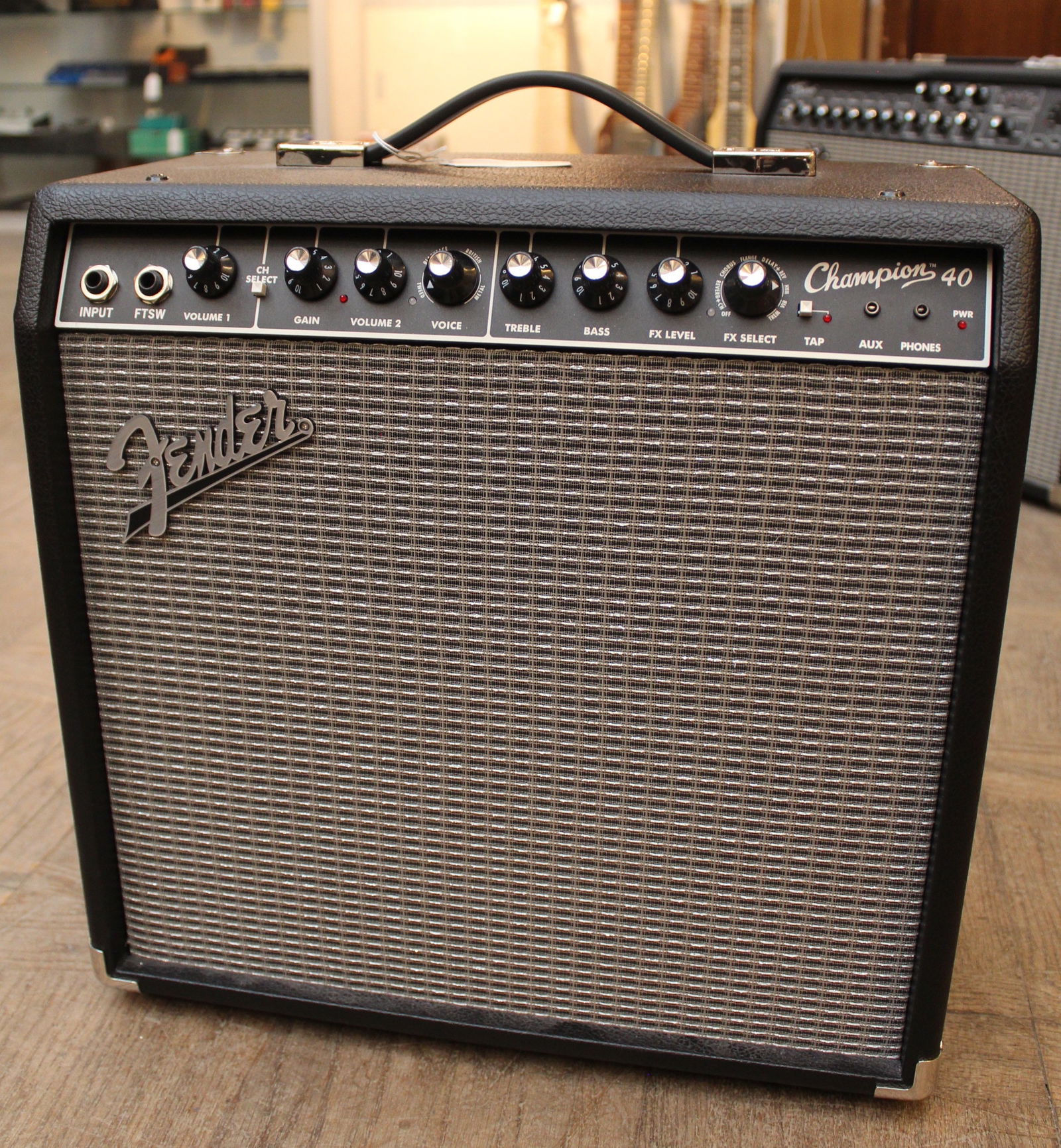 Fender champion deals 40 amplifier