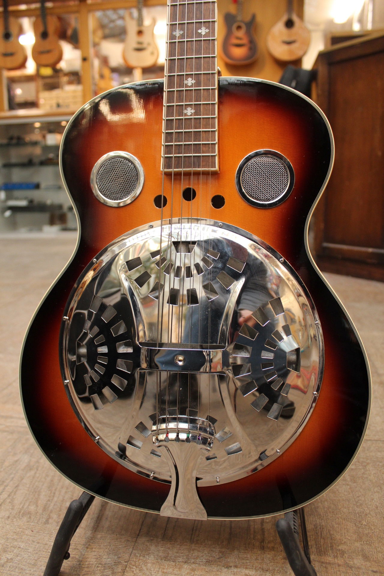 Gear4music resonator on sale