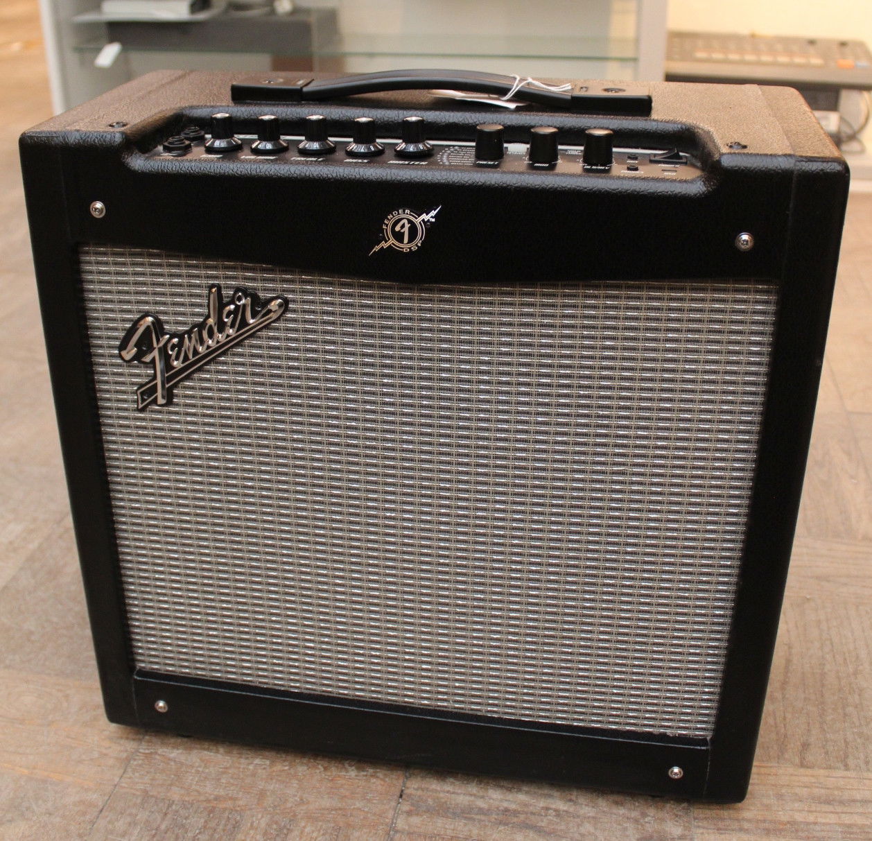 Fender mustang deals ii v2 40w